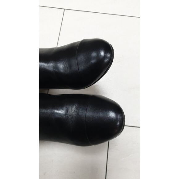 CHANEL Black Lambskin  Iconic Style Mid-Boots Sz.36 - Picture 8 of 8